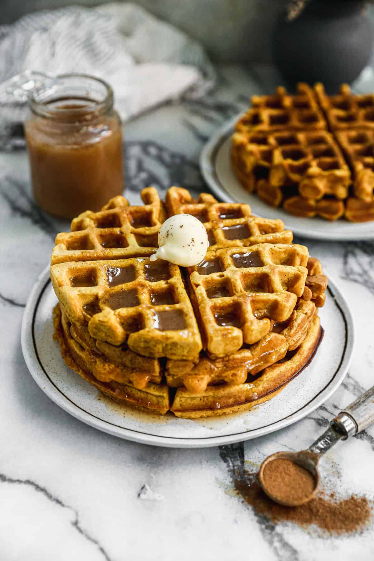 Secrets to Light & Fluffy Pumpkin Waffles: Spices & Whipped Eggs